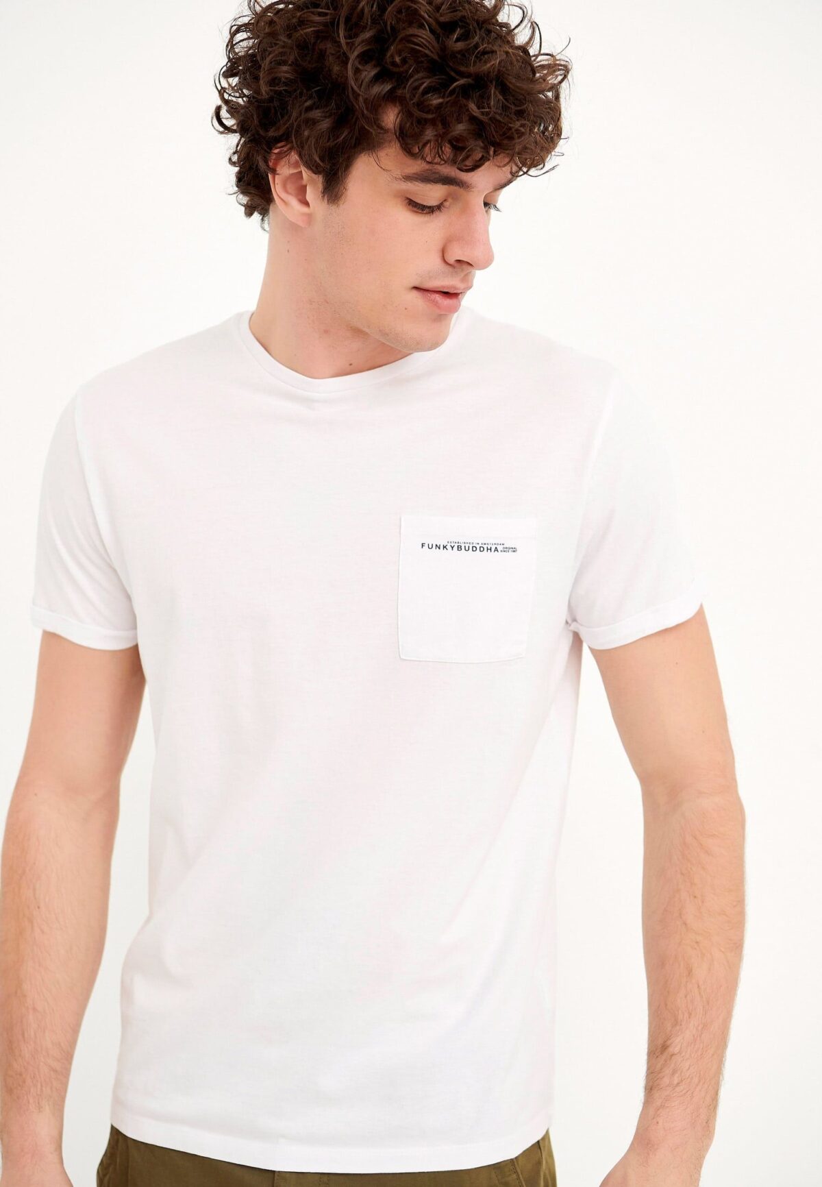 FBM005 011 04 WHITE 3